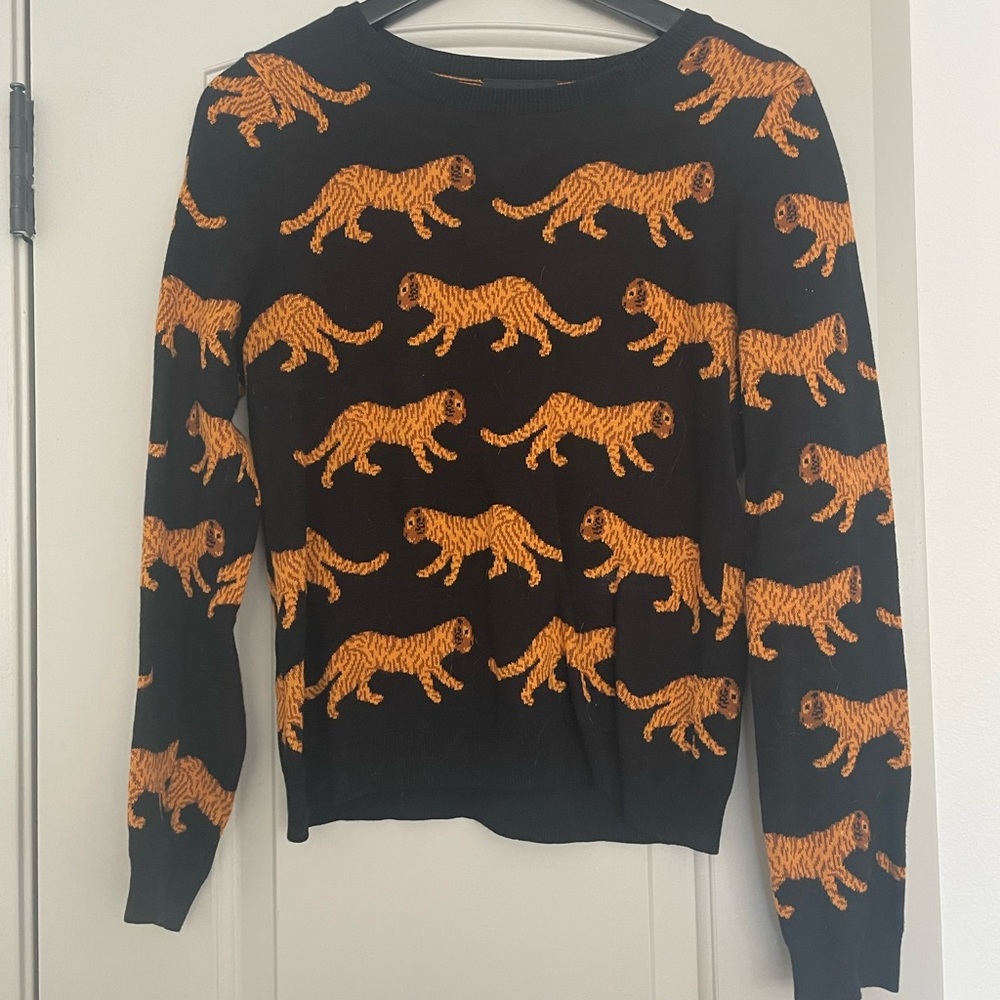 Monki Leopard Crewneck Sweater